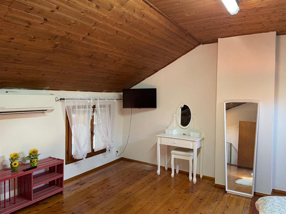 Villa Casa Madonnina Losone Esterno foto